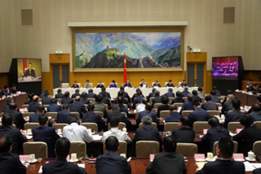 李克強:“放管服”改革要相忍為國、讓利于民