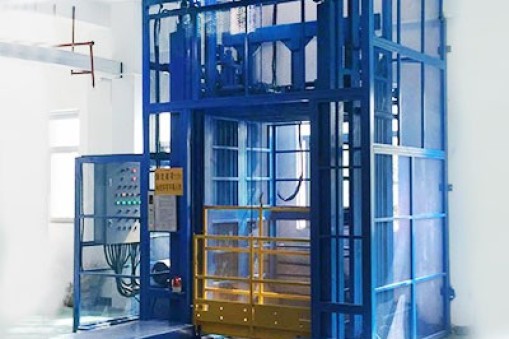 廠家直供簡易升降平臺(tái)使用安全規(guī)范