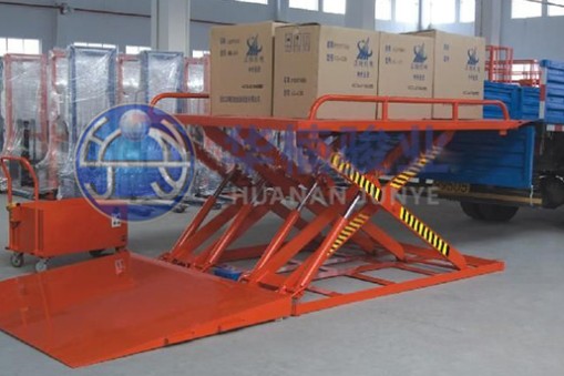 工廠生產(chǎn)線液壓升降平臺具有怎樣的特點(diǎn)呢?