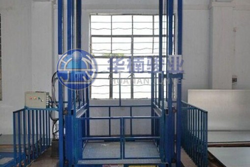 做好導軌式升降機維護保養可延長使用壽命