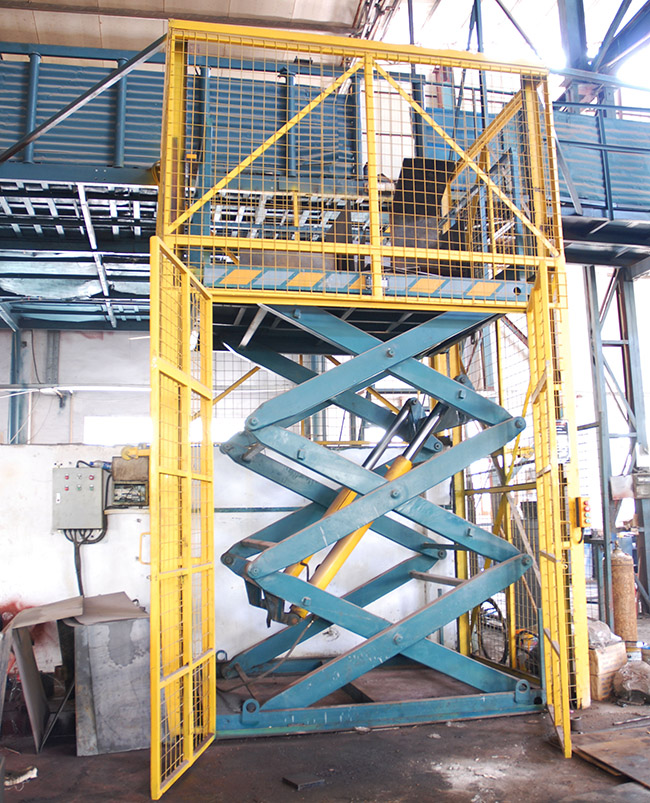 升降機設備油缸清潔操作步驟