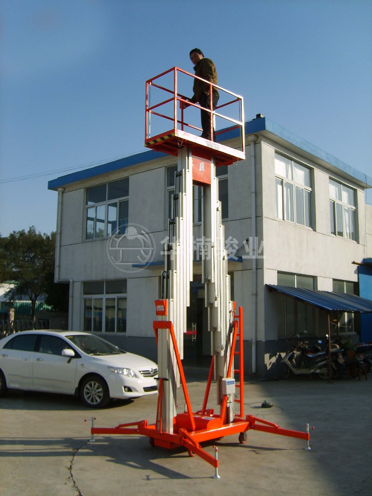 鋁合金升降機采購要注意什么